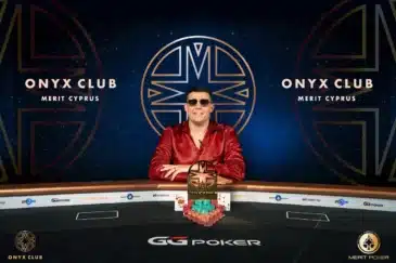 Kuvassa Jesse Lonis iloisena turnauksen voitettuaan. Hieno punainen kauluspaita myös