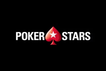 Keskellä on punainen pokerstarsin padan muotoinen logo. Valkoisella tekstillä lukee PokerStars ja tausta on täysin musta.