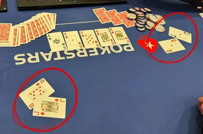 Ässäneloset vastaan kuningasvärisuora NAPT Las Vegasissa