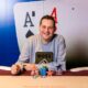 Jethro Rostedt pokeripöydässä voittajana