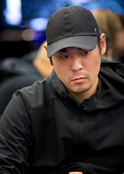 Kuvassa 39-vuotias kanadalainen Daniel Kwon. Kwon on pokeriammattilainen ja tunnettu käteispeleistä.