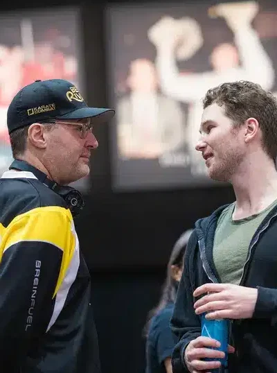 Phil Hellmuth ja hänen poikansa Phillip Hellmuth II ovat molemmat pokerinpelaajia