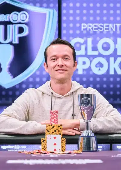 PokerGo Showcases nähtiin tuhkimotarina, kun Kent Stephens nousi voittoon tuntemattomuudesta
