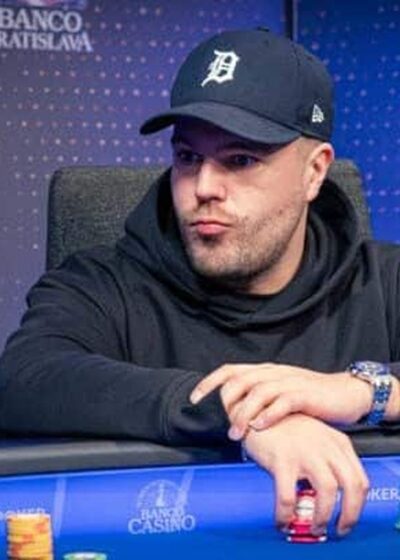 Striimaaja Teemu "Teukka" Sattanen oli nettipokeri.comin Julkkispelien suurin voittaja