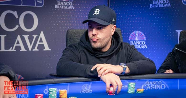 Striimaaja Teemu "Teukka" Sattanen oli nettipokeri.comin Julkkispelien suurin voittaja