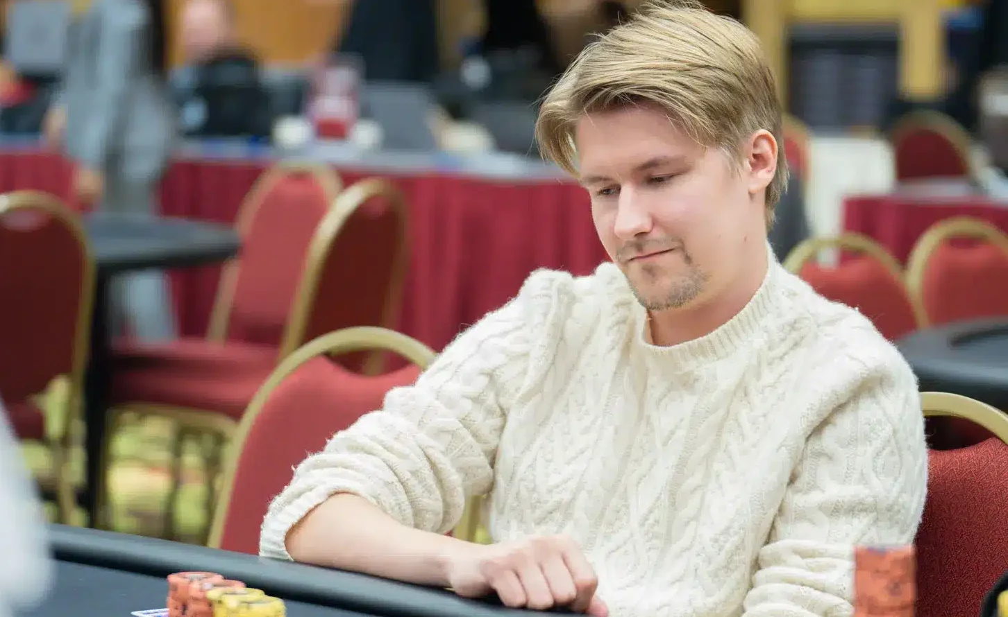 Santeri "Santru" Pohjalainen pokeripöydässä