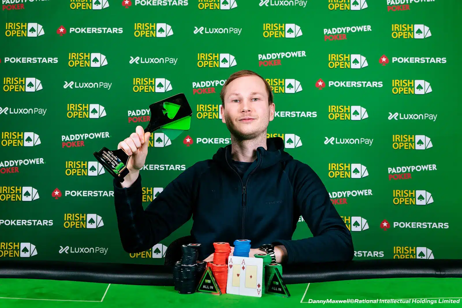 Roope Tarmi rynni Irish Open Super High Roller voittoon