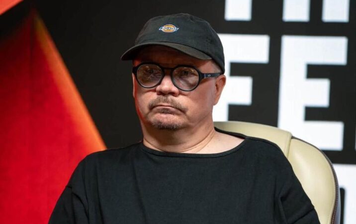 Sami Pulliainen vakavana pokeripöydässä
